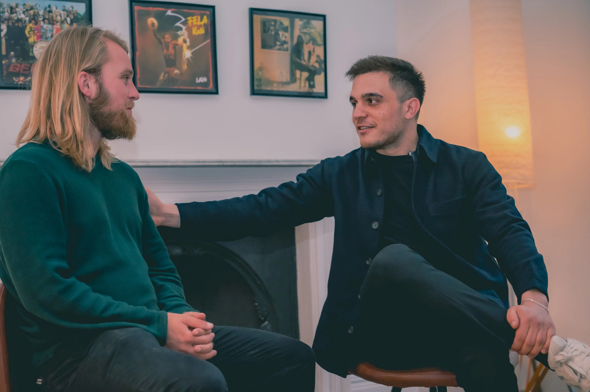 Dragos in a one-on-one conversation with a member